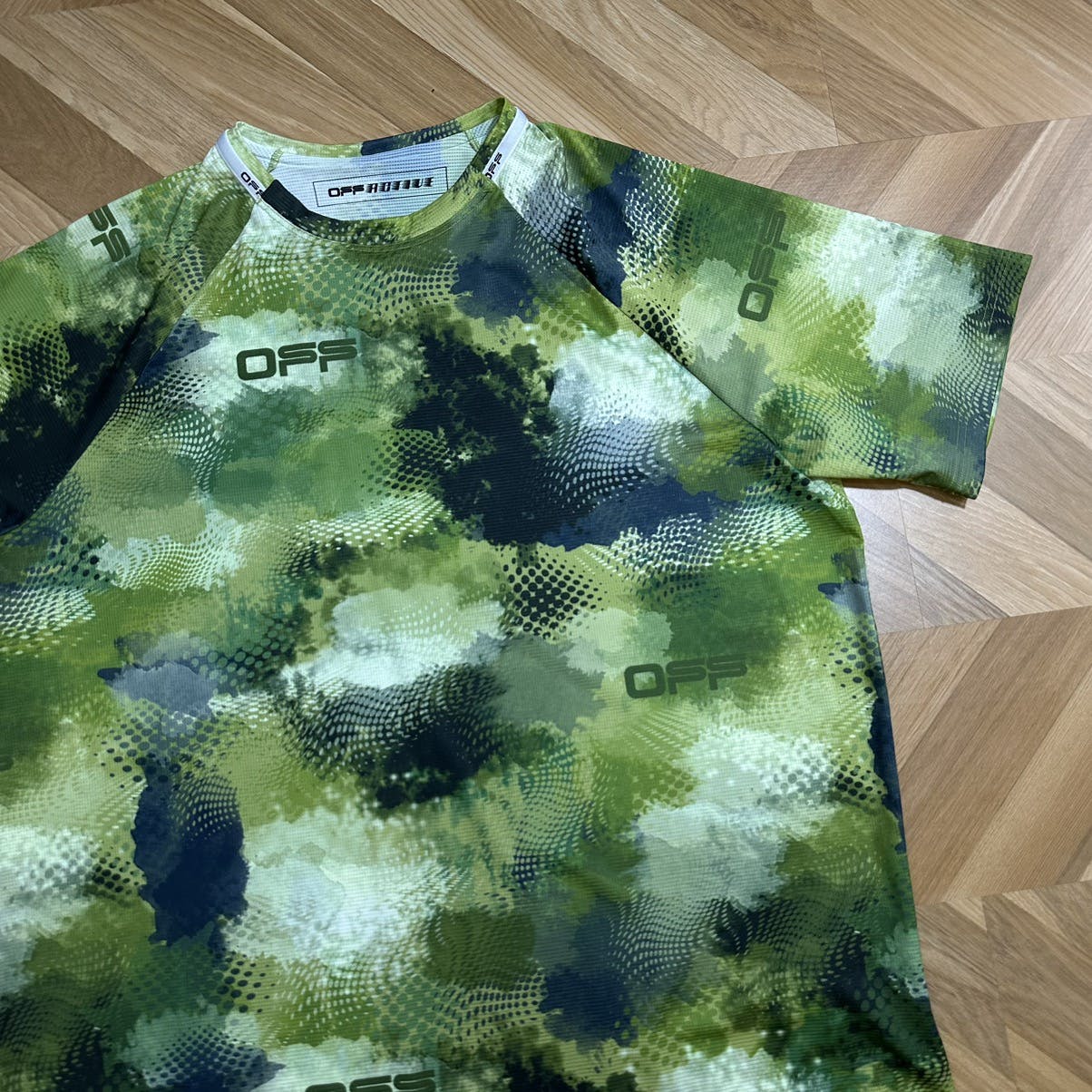 Off White Active Camo Print Jersey - 11