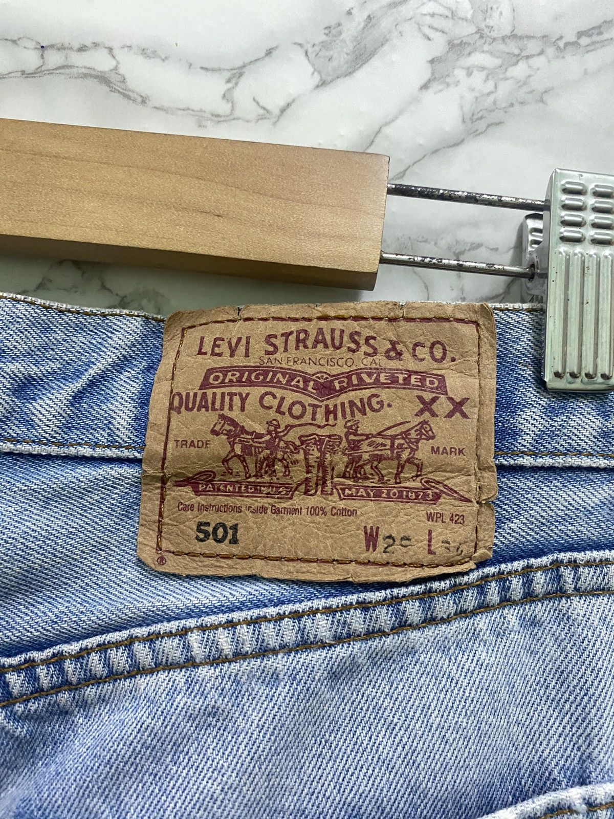 Vintage 90s Levis 501 Light Wash Distressed DenimJeans - 12