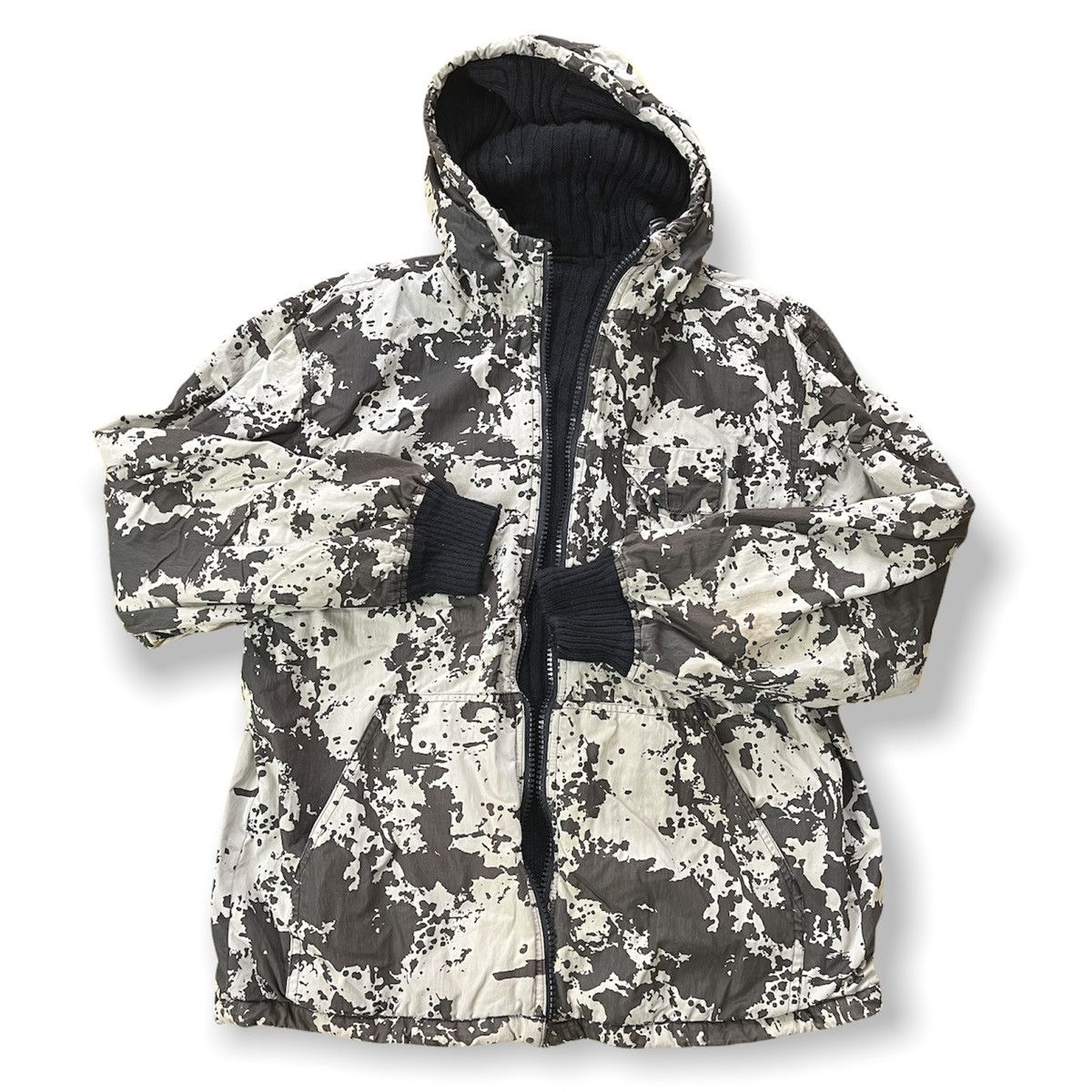 VERY RARE C.F.W.S CAMOUFLAGE REVERSIBLE KNITWEAR HOODIE - 1