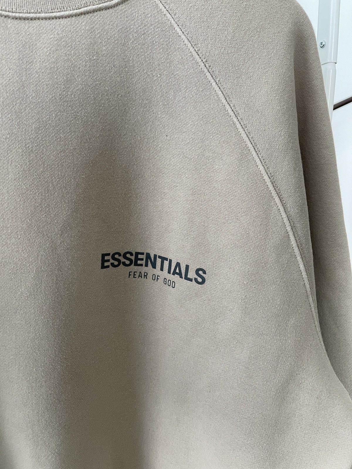 Essentials OG Relexed Fit Logo Sweatshirt - 2