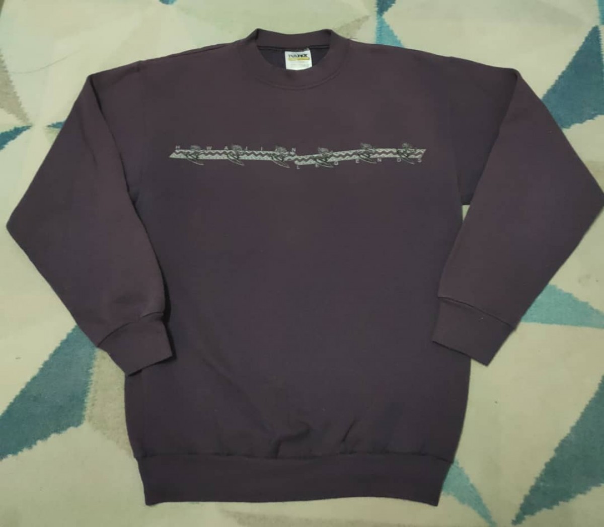 Surf Style - DELETE TODAY Hawaiian Crewneck Jumper - 2