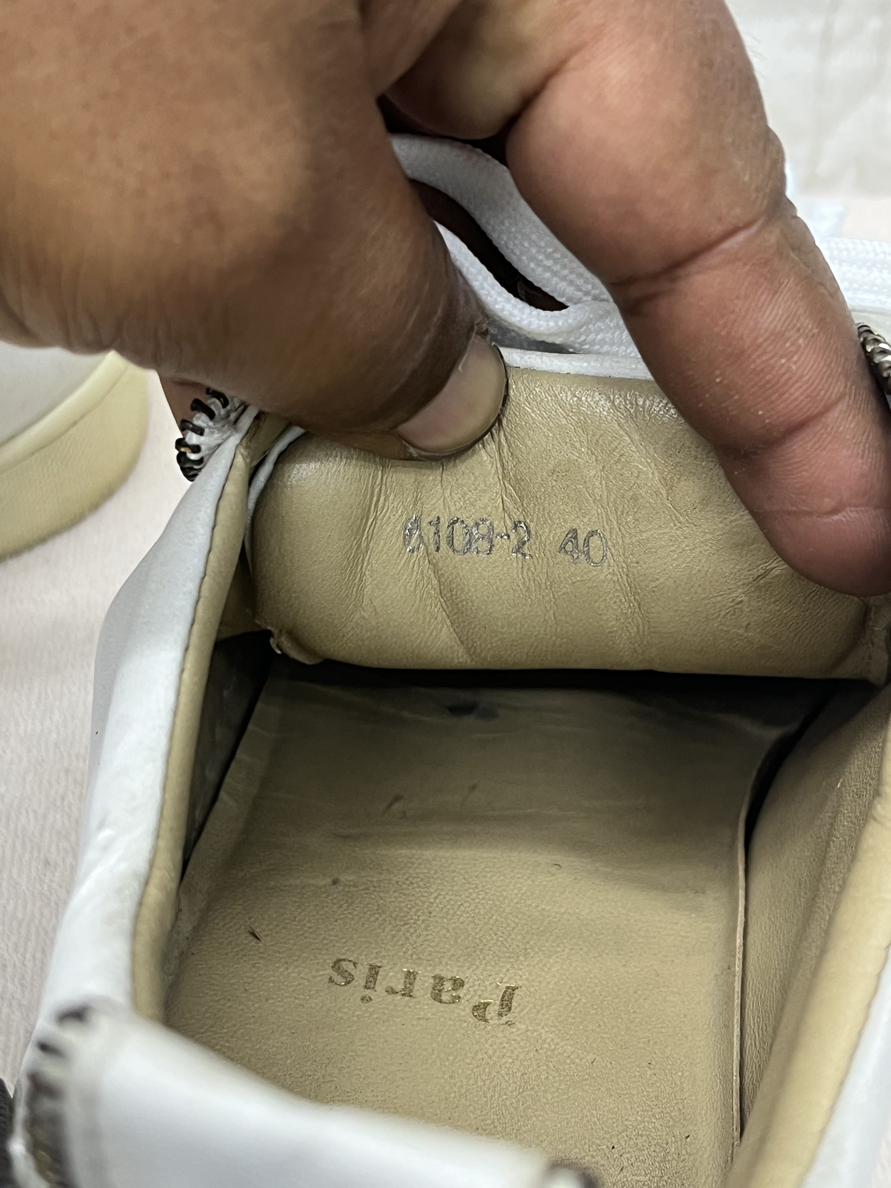 CHRISTIAN LOUBOUTIN JR SPIKE - 4