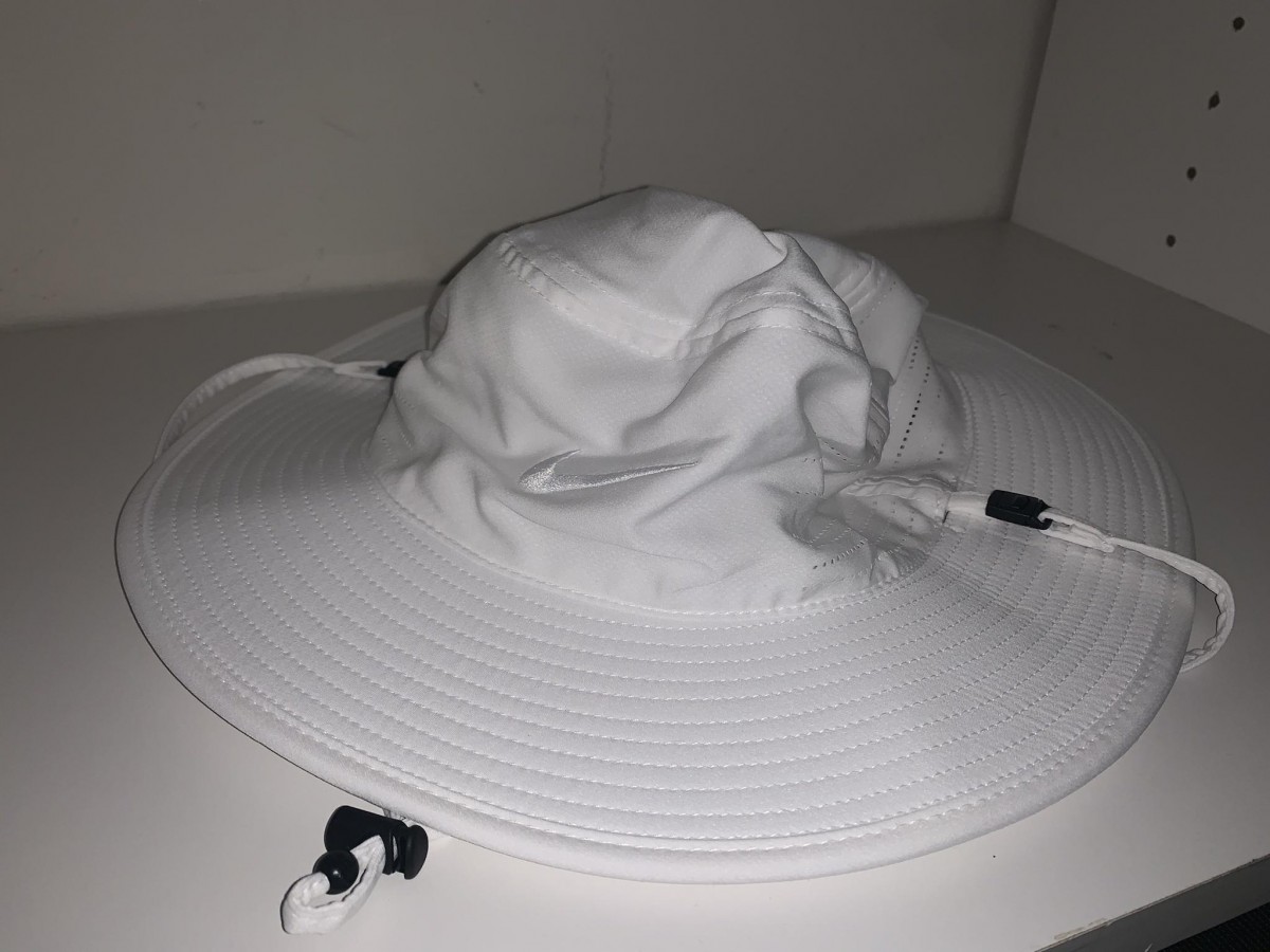 White Bucket Hat [10/10 Tech Ninja Points] [Size M-L] - 2