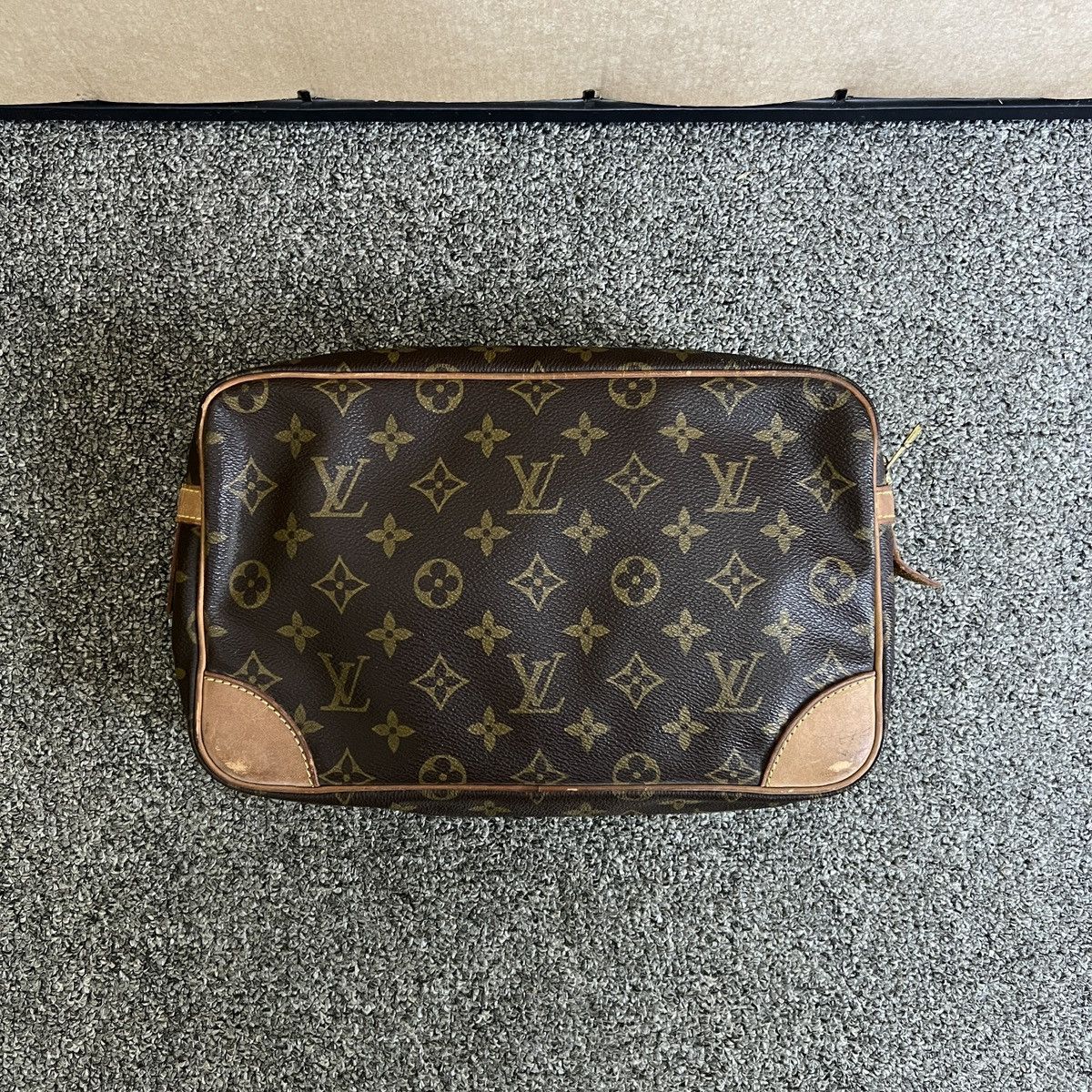 Vintage 90s Louis Vuitton Clutch Bag - 2