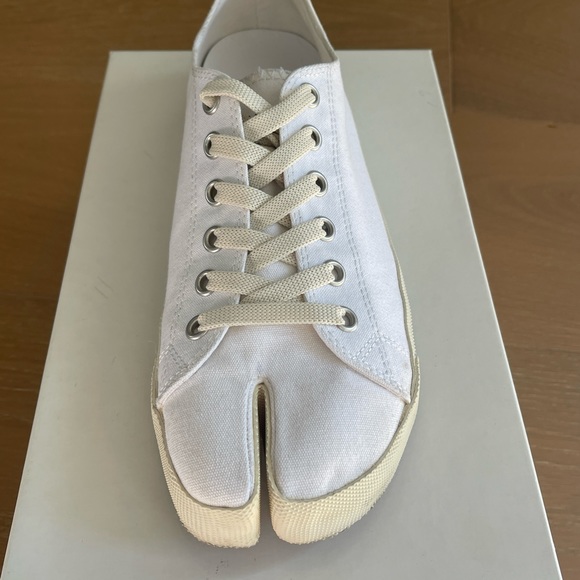 EUC - Maison Margiela White Tabi Canvas Sneakers Sz 44 (US/11) - 9