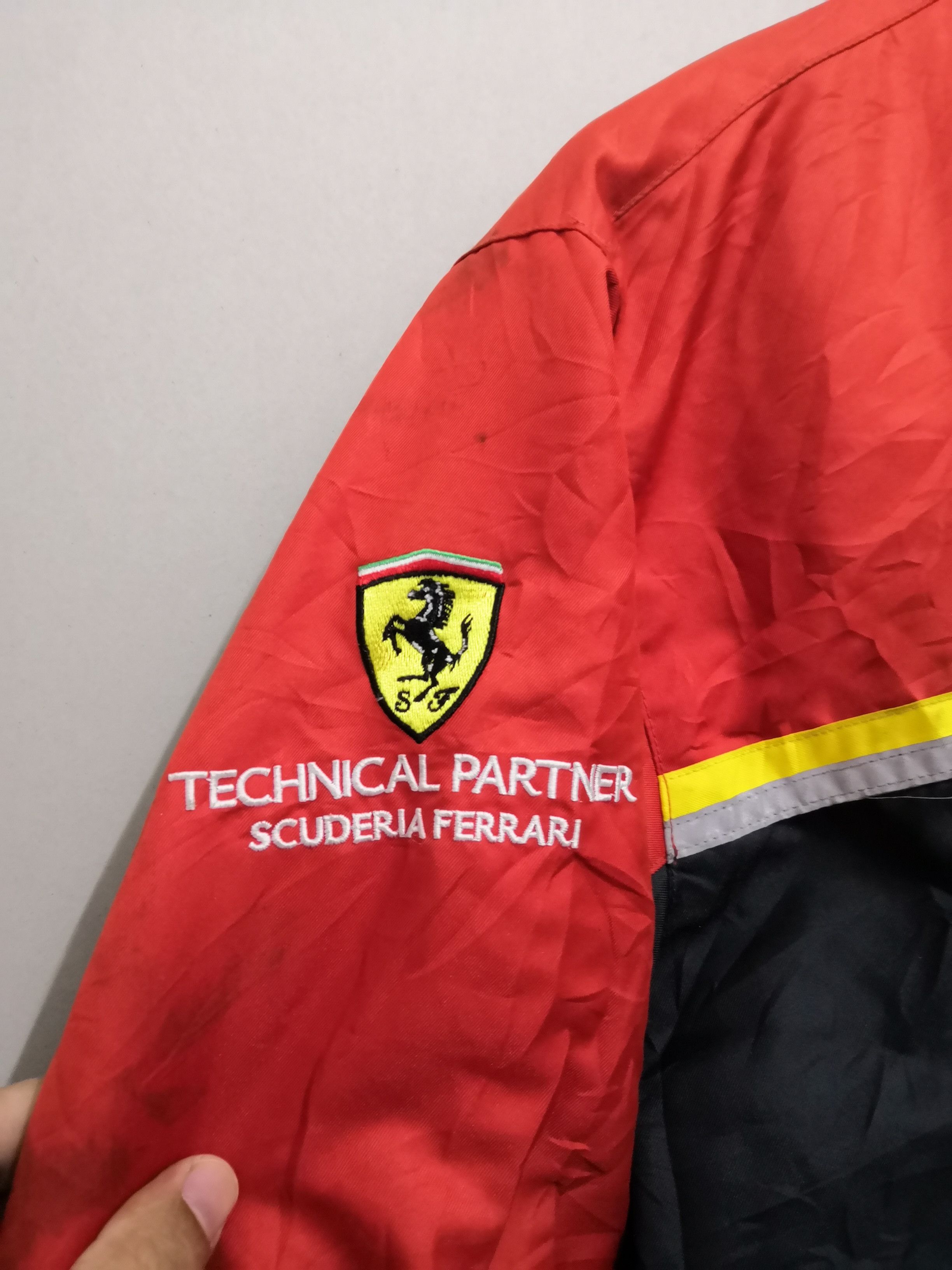 Vintage F1 Ferrari Team Shell Helix Quilted Lined Jacket - 4