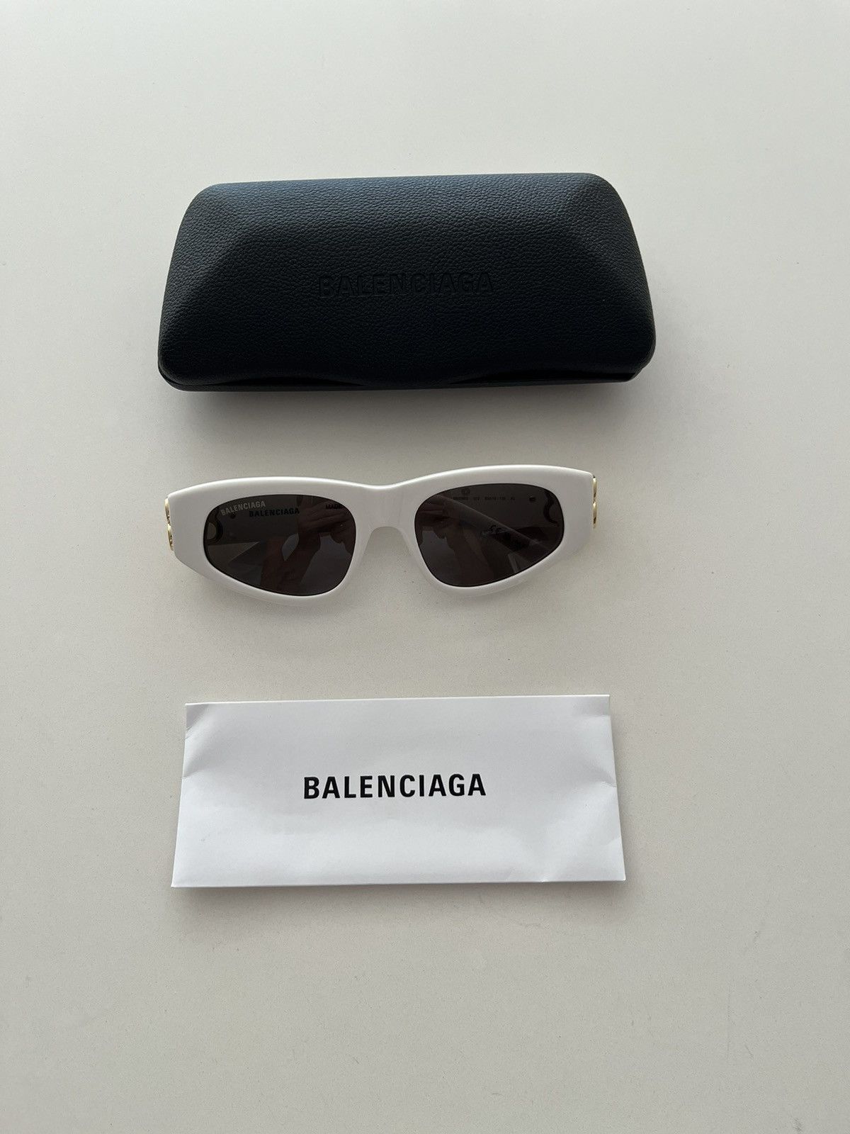 NWT - Balenciaga White Dynasty sunglasses - 1