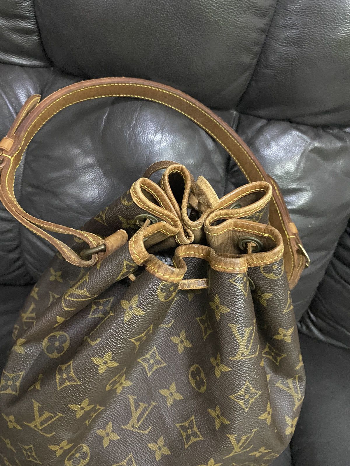 Louis Vuitton Vintage Neo GM Monogram Dawstring Shoulder Bag - 5