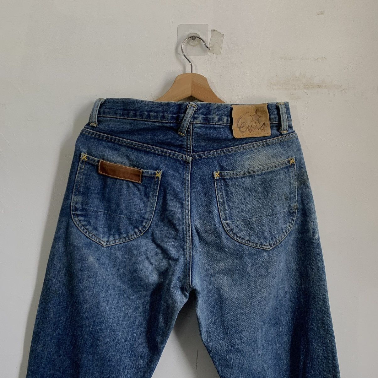 Vintage - Cowboy Distressed Denim Jeans - 7