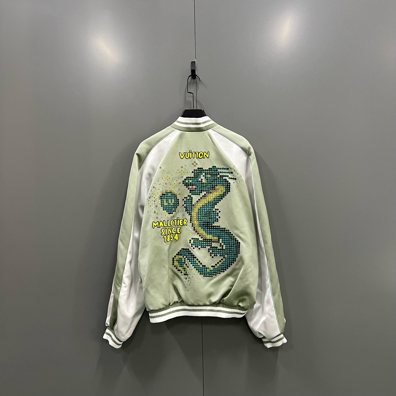 Louis Vuitton LV Pharrell joint series Dragon Year Limited Edition Cartoon Dragon Embroidered Baseba - 2