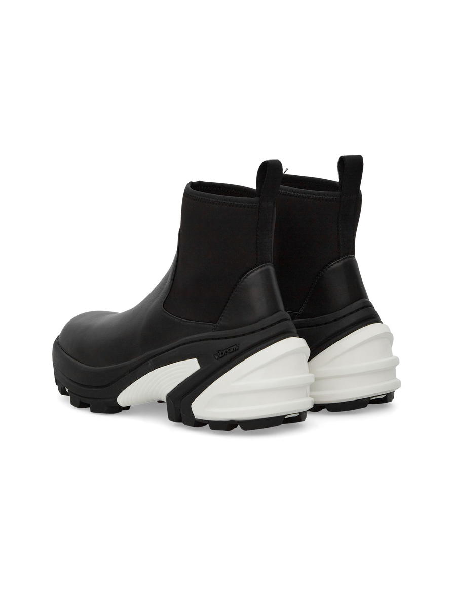 Leather Mid Boot Black with SKX Vibram® Sole - 7