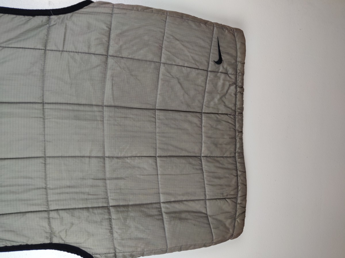 ACG Discoloration Quilted Vest Down Jacket - 11