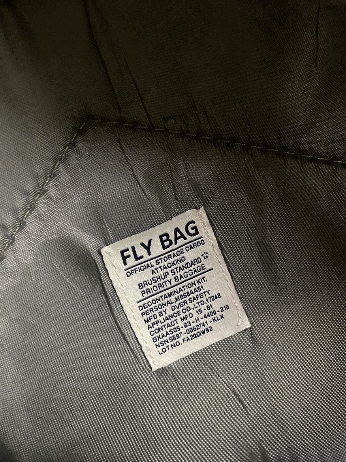 Fly Bag Paper Thin Waterproof Backpack - 13