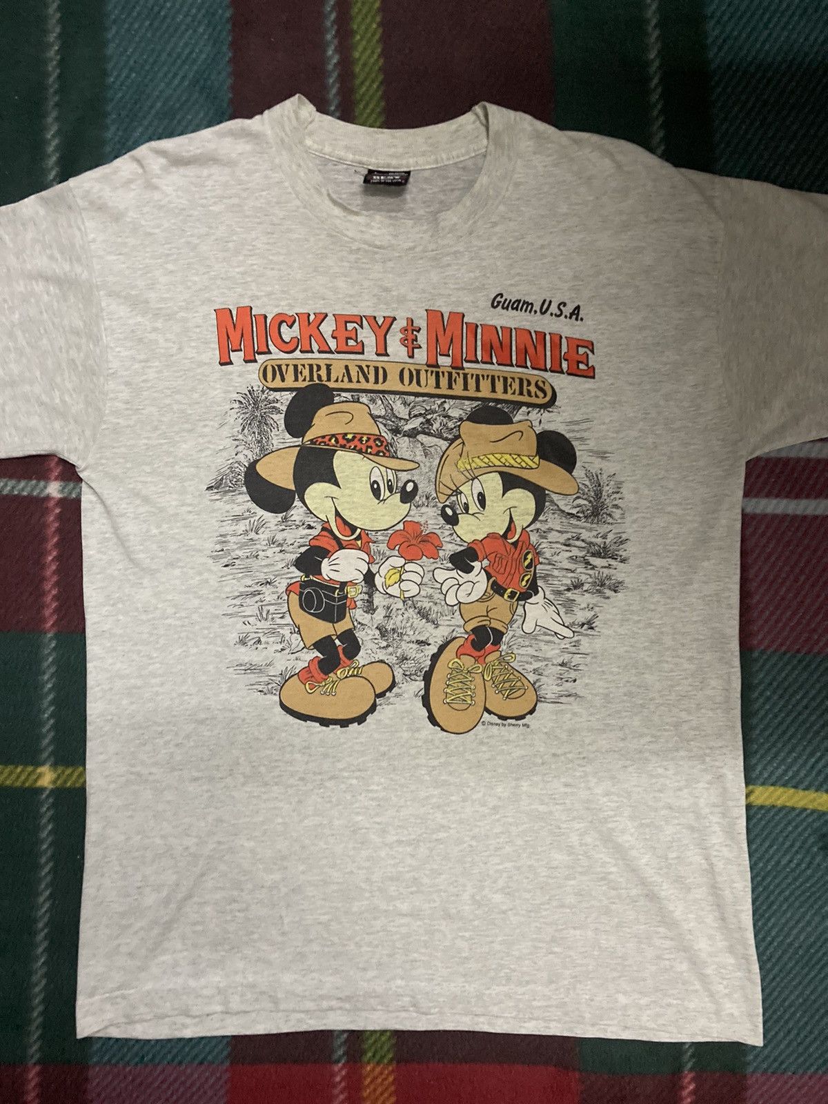 Vintage 90s Mickey & Minnie Guam Usa Tshirt - 3