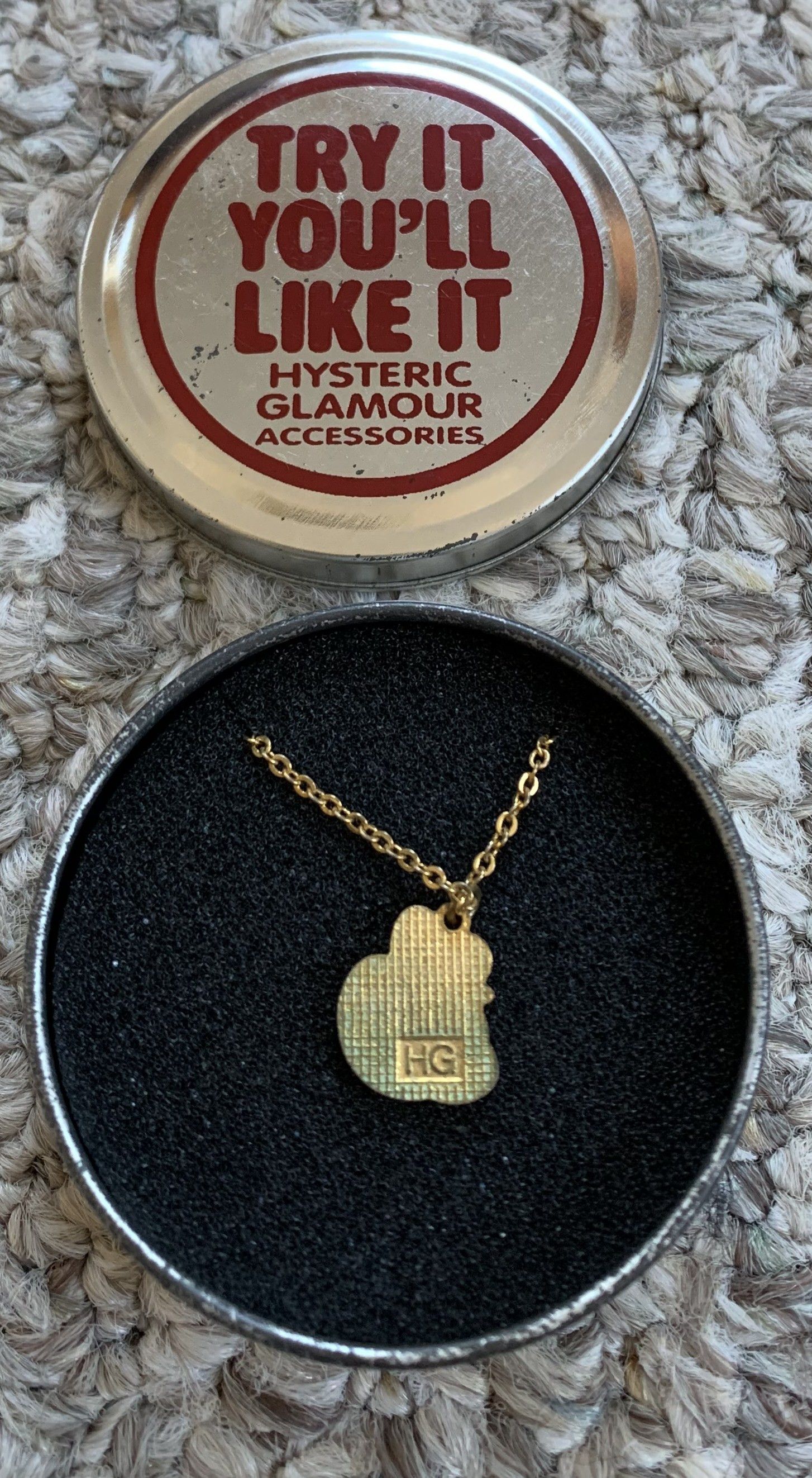 Hysteric Glamour Happy Bee Necklace + Case - 2