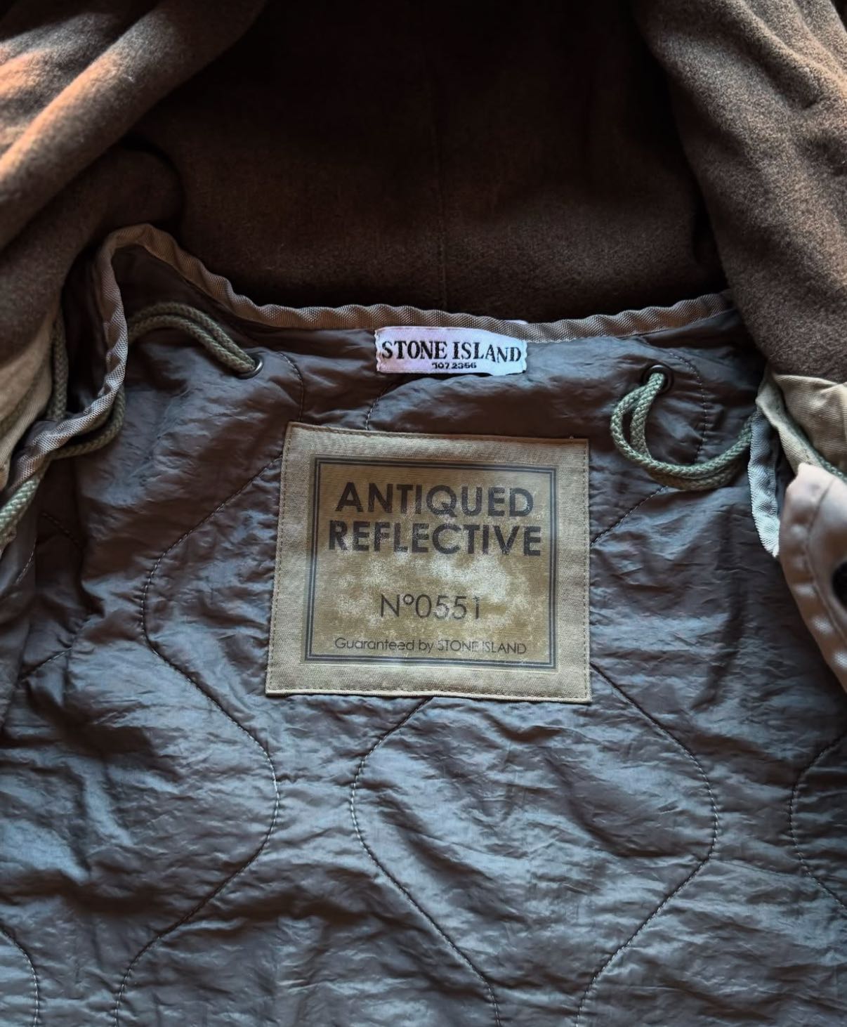 Antique Reflective Fishtail - 6