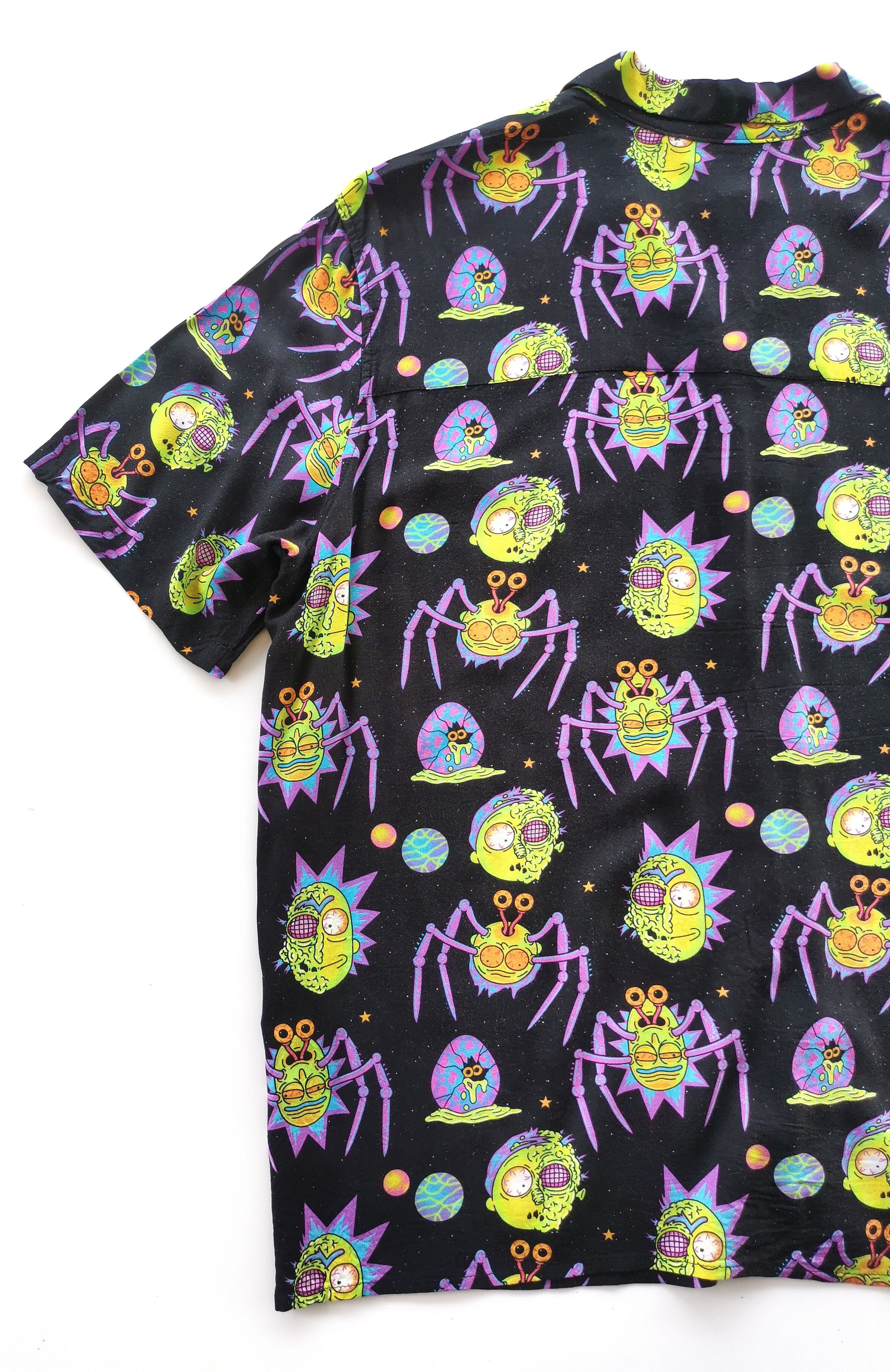 H&M Rick & Morty Hawaiian Open Collar Shirts Cartoon Network - 6