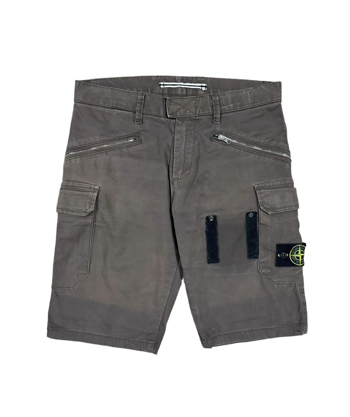 Stone Island Bermuda Cargo Short Pants - 1