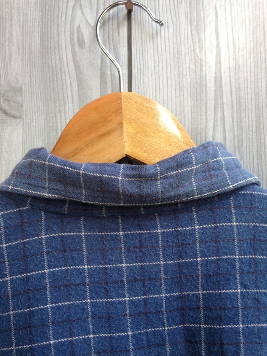 Flannel - Blue Long Sleeves Pocket Shirt Size Large - 4