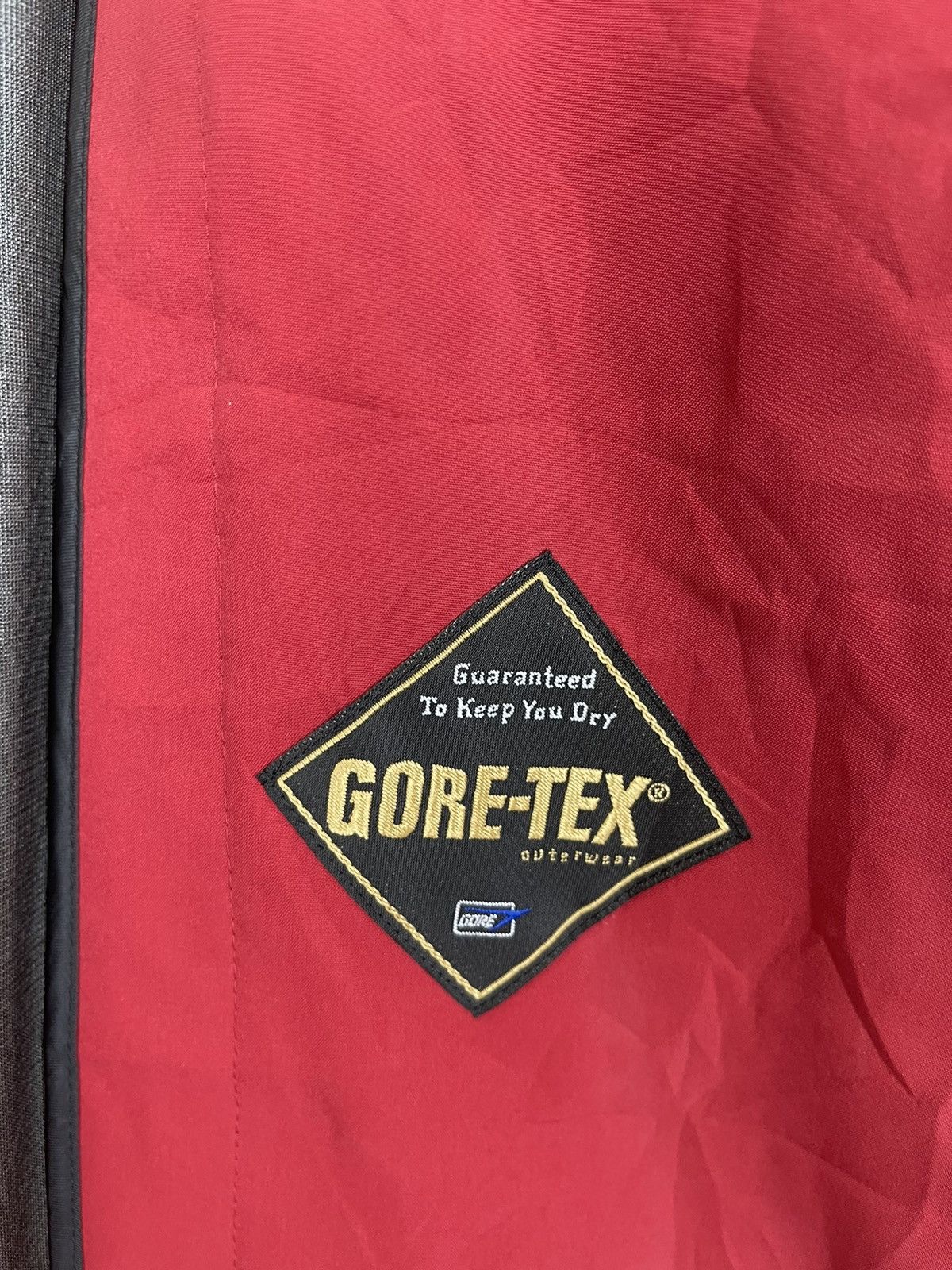 VINTAGE RED GORETEX TRENCH COAT OUTERWEAR - 5