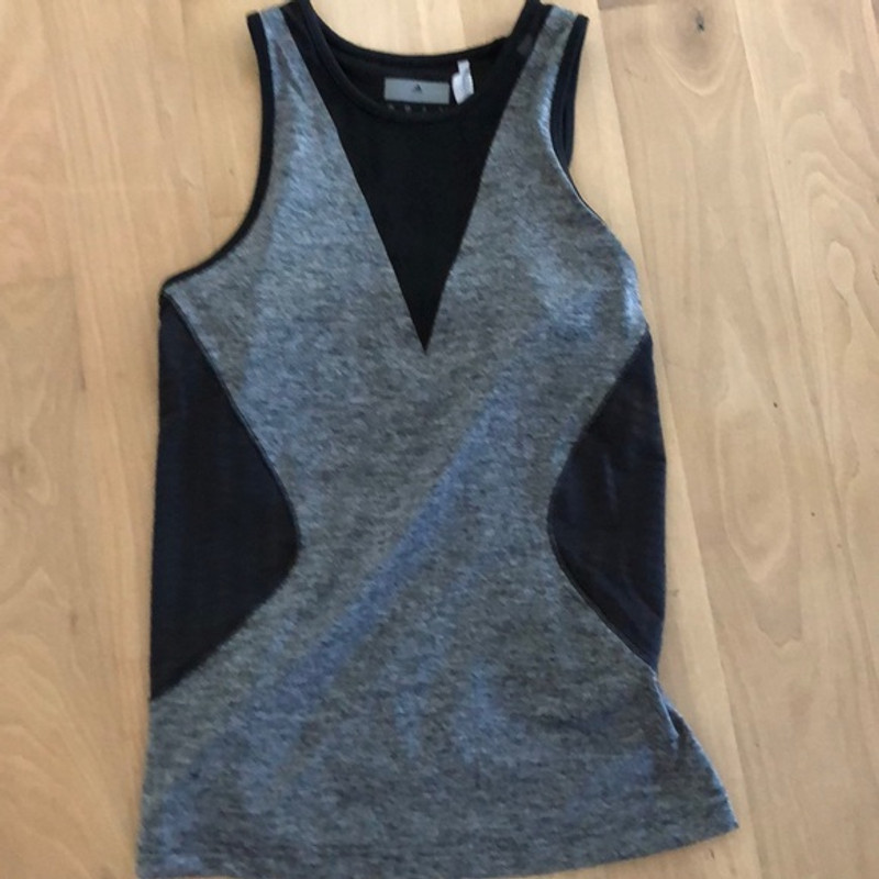 Stella McCartney for adidas workout top. Size M - 1
