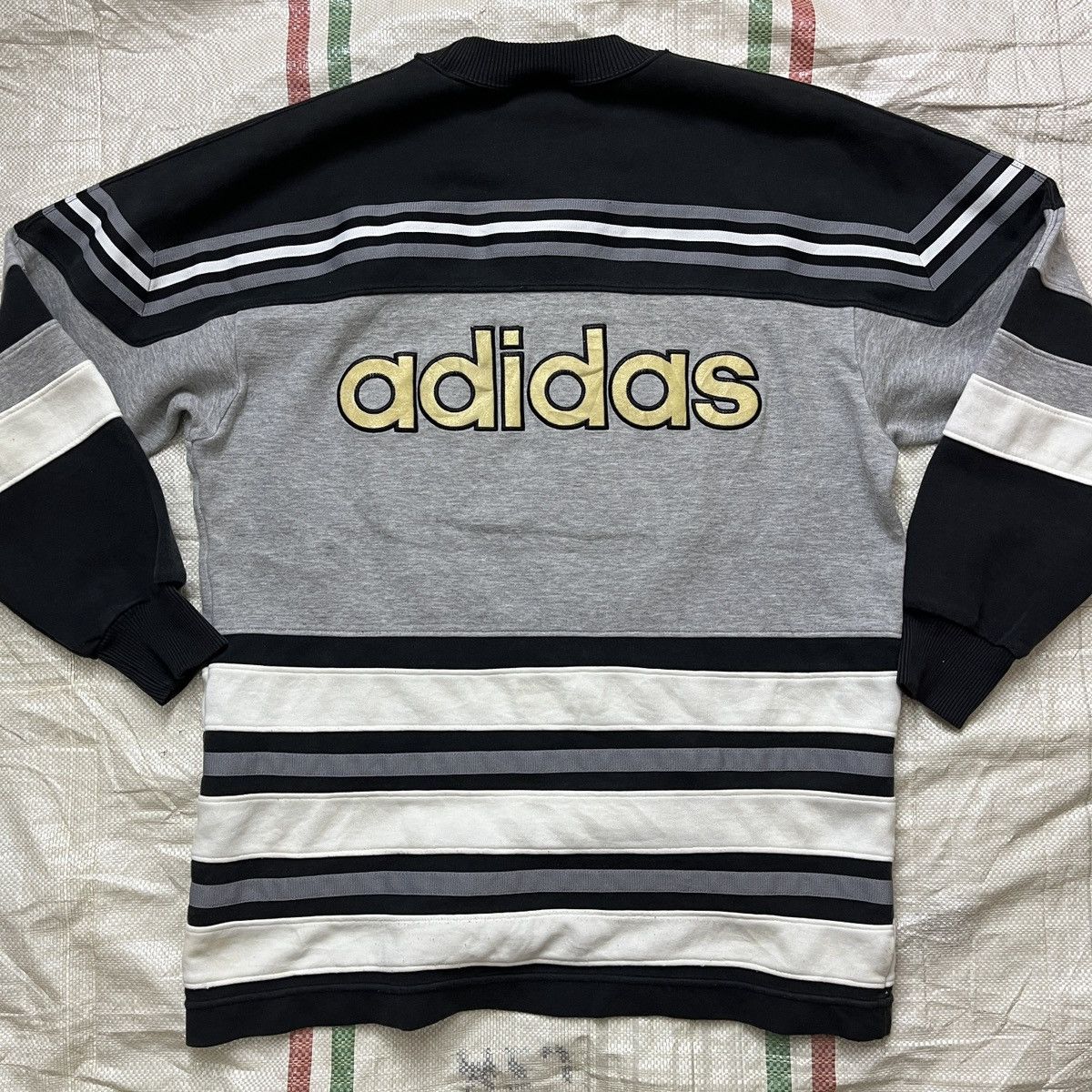 Super Rare Vintage Adidas 3 Stripes Descente Made In Japan - 19