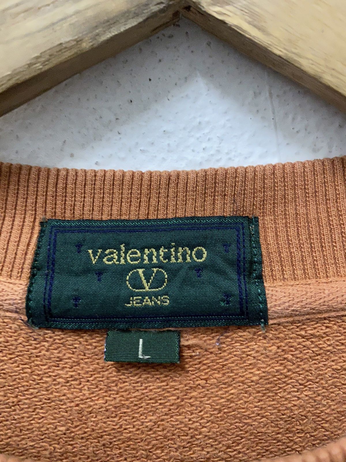 VALENTINO Sweatshirt Big Logo Spell Out Orange Jumper - 6