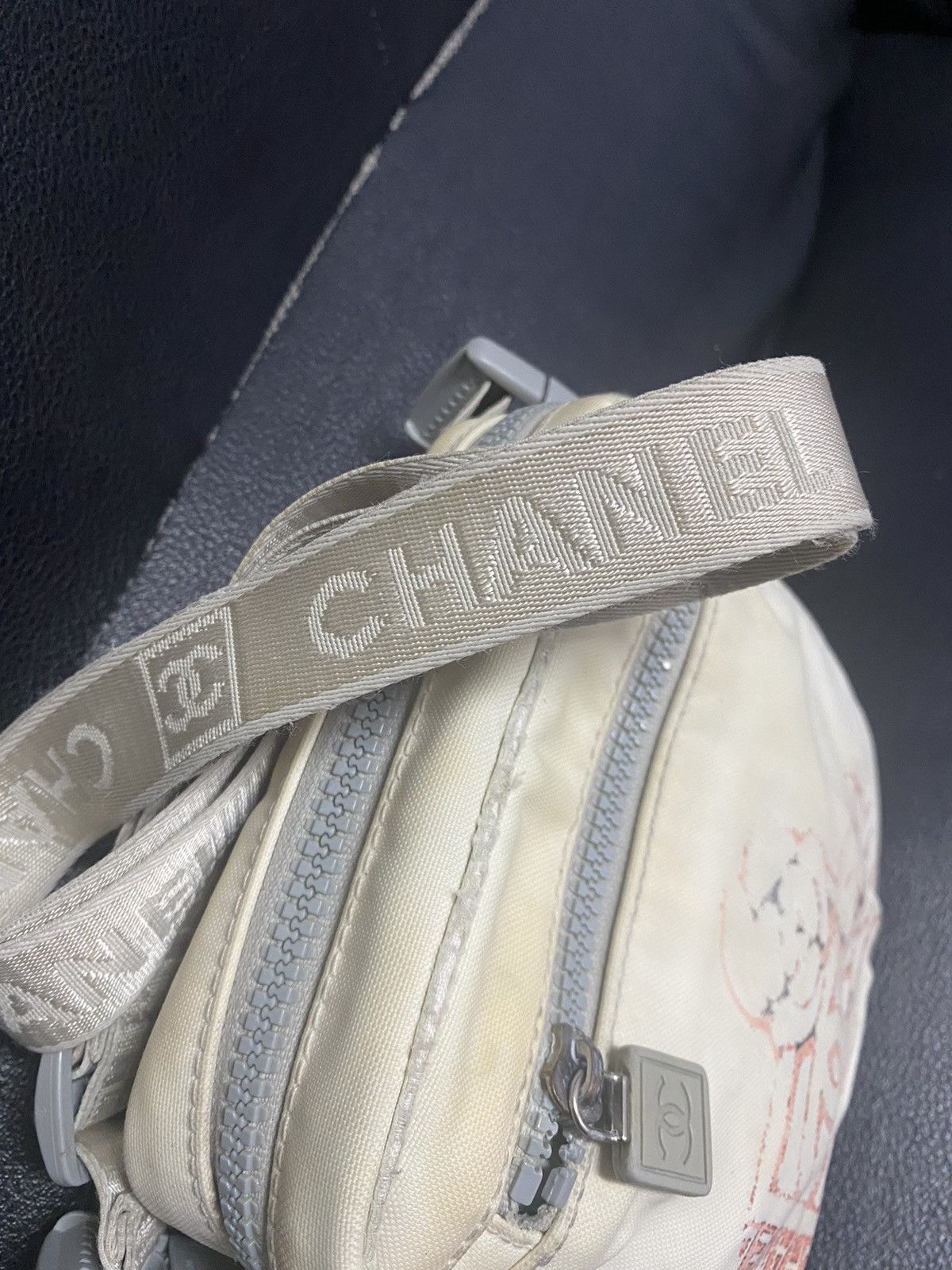 chanel vintage medium flap bag