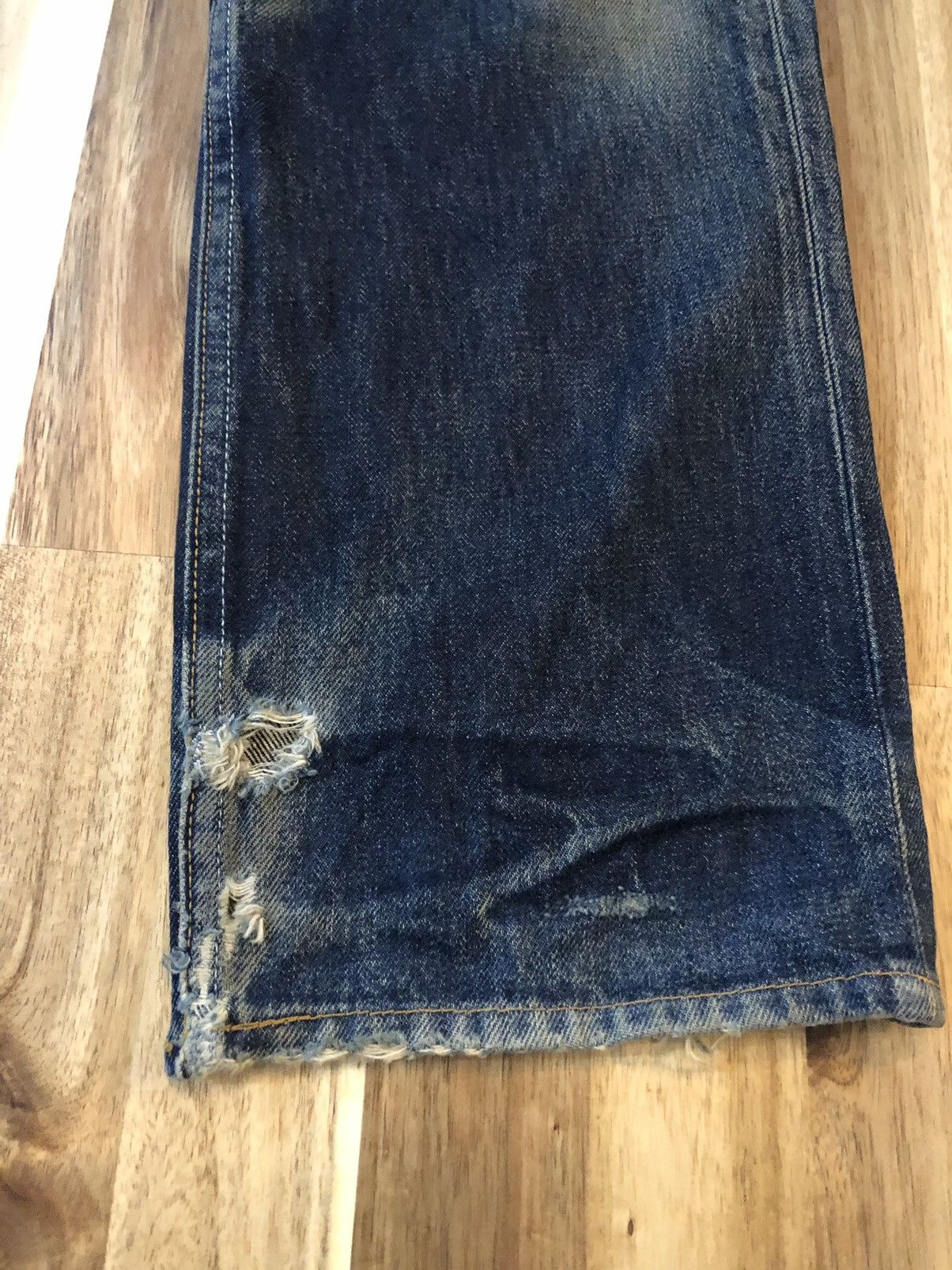 Vintage 90’s Trashed Levis 501xx Distressed Denim Jeans - 5