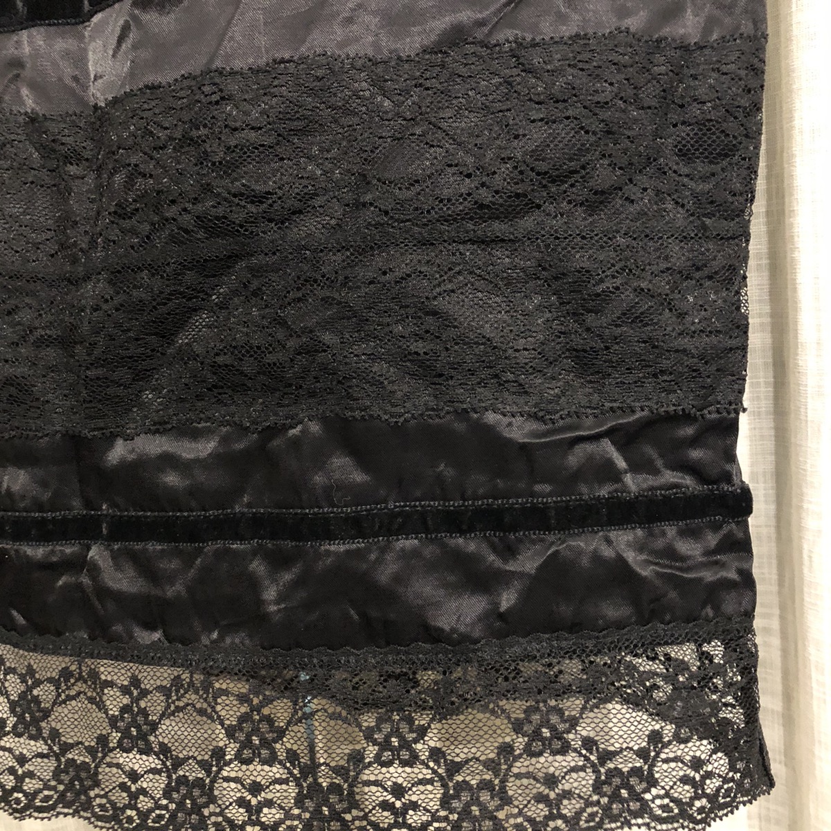 Moschino lace down mini skirt - 4