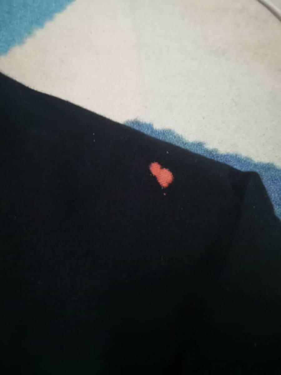 Kaws - /kaws/uniqlo hoodie - 8