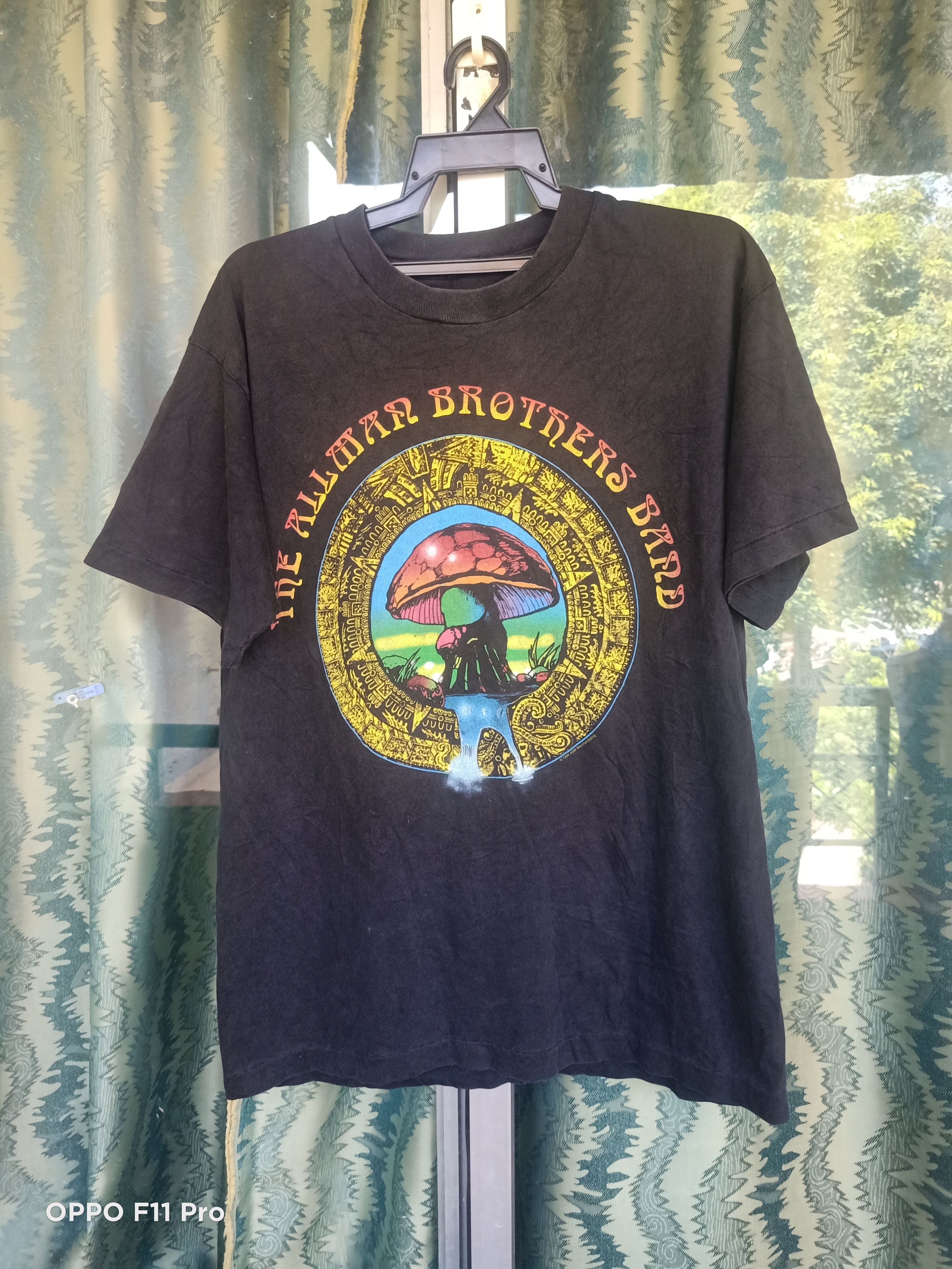 Vintage distressed The Allman Brothers Tour 93 - 1