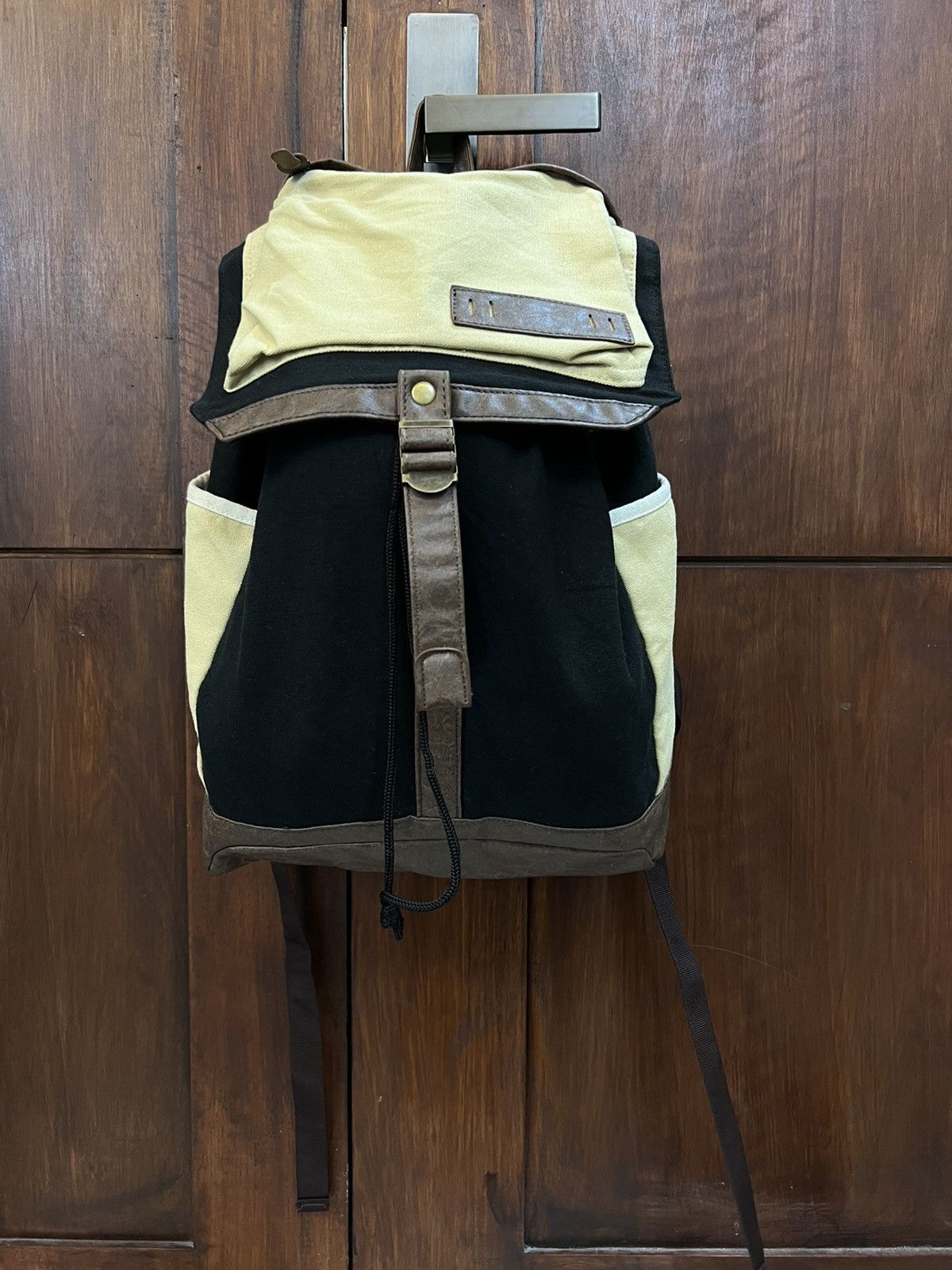 Unknown Backpack Rare Design - 1