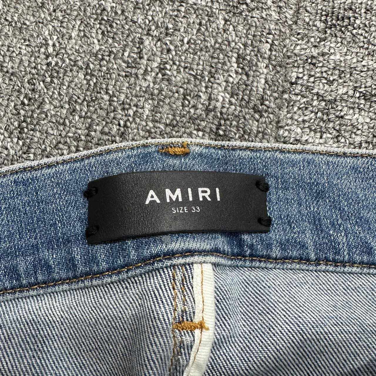 Amiri Single Knee Distressed Splatter Denim Jeans - 3