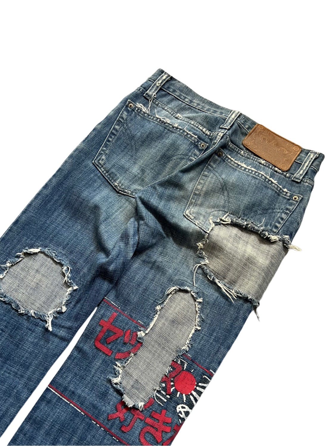 Distressed Jeans - 4