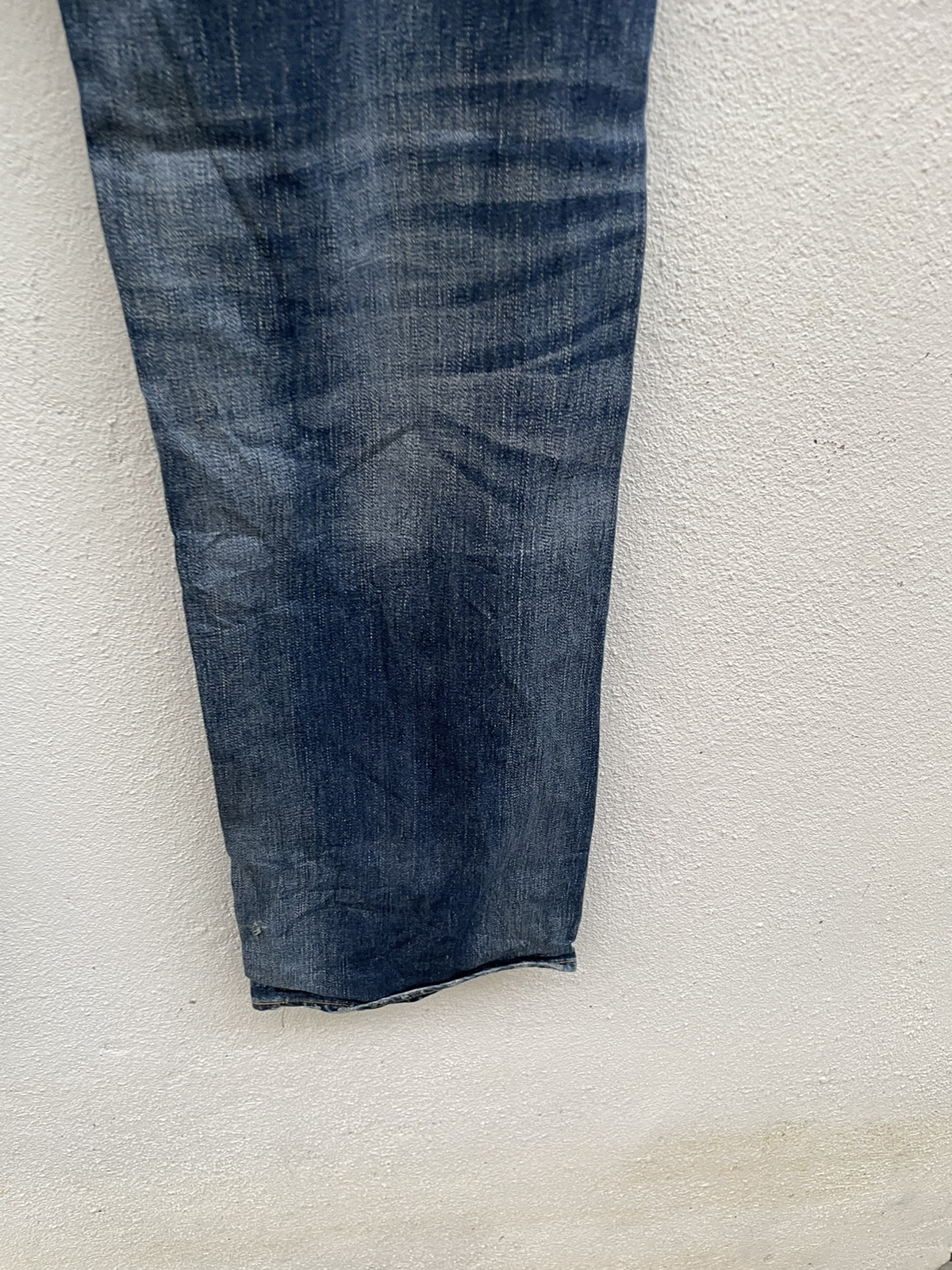 Vintage - Levi’s 201 Rips Repair Jeans - 14