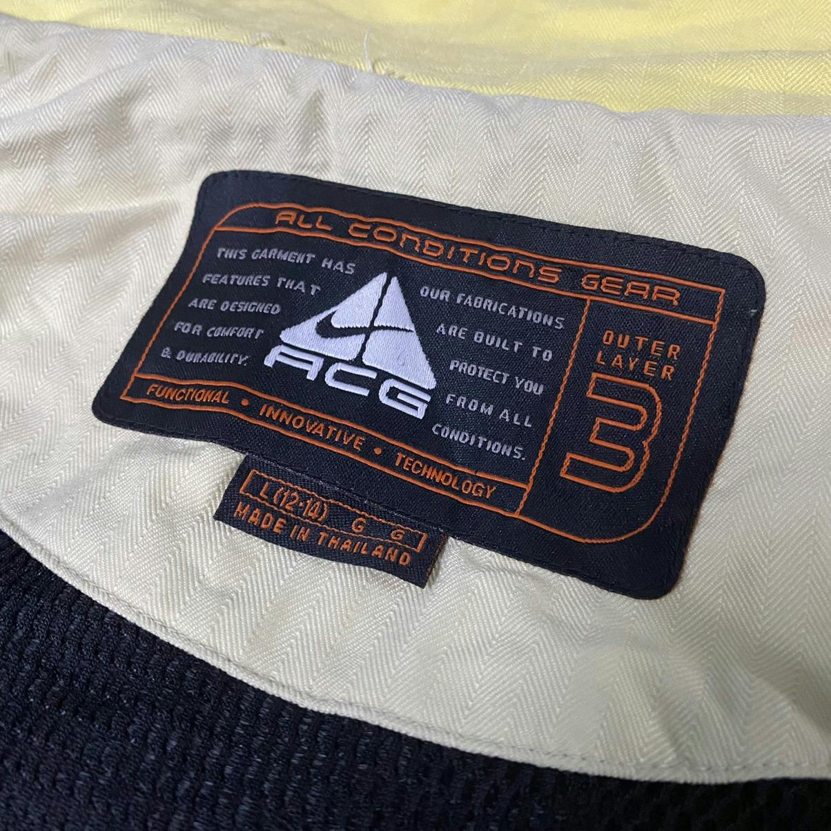 Vintage Nike ACG Wmns Jacket - 13