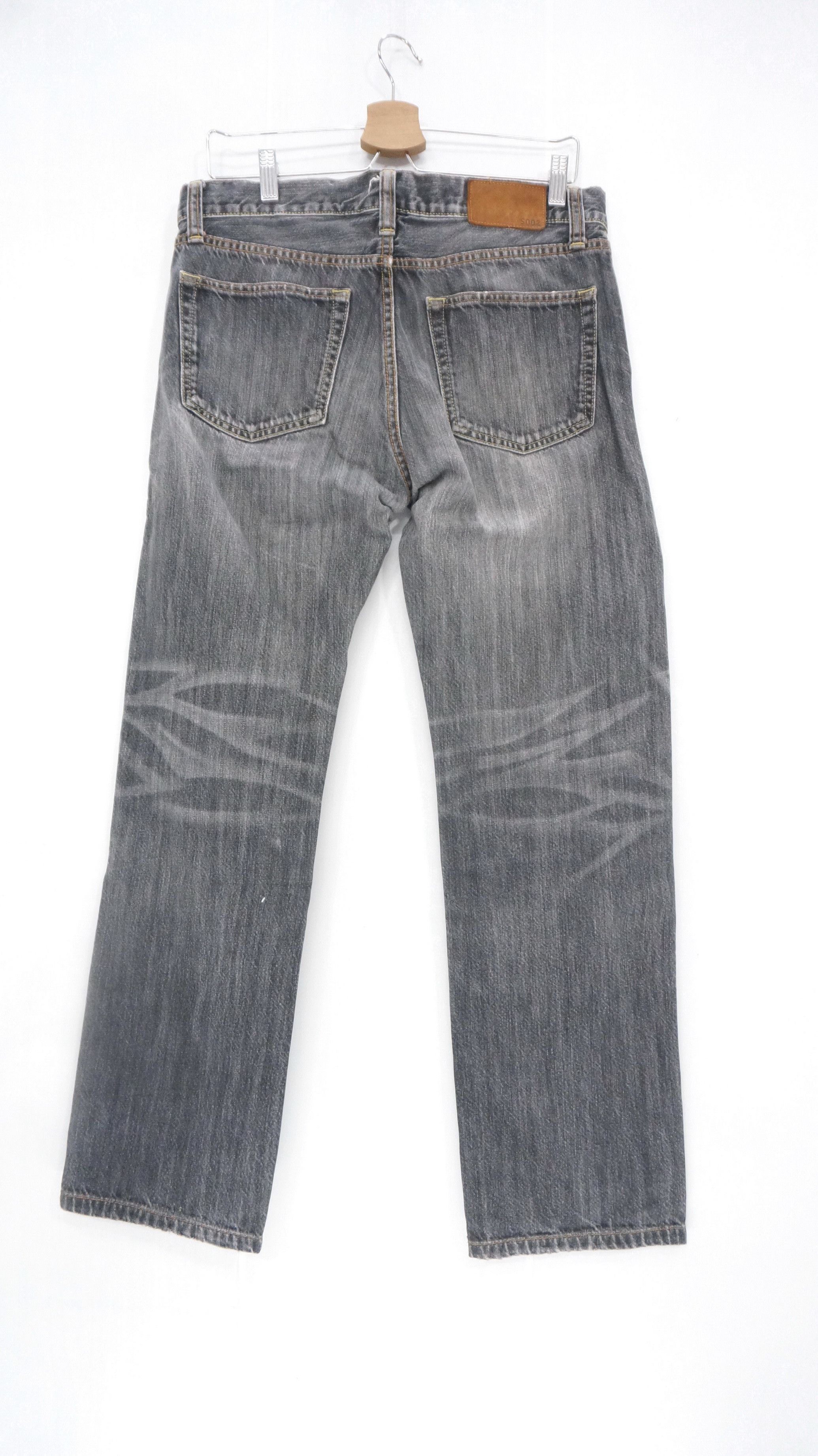 Uniqlo Jeans UJ S002 Ash Grey Distressed Jeans W32 - 1