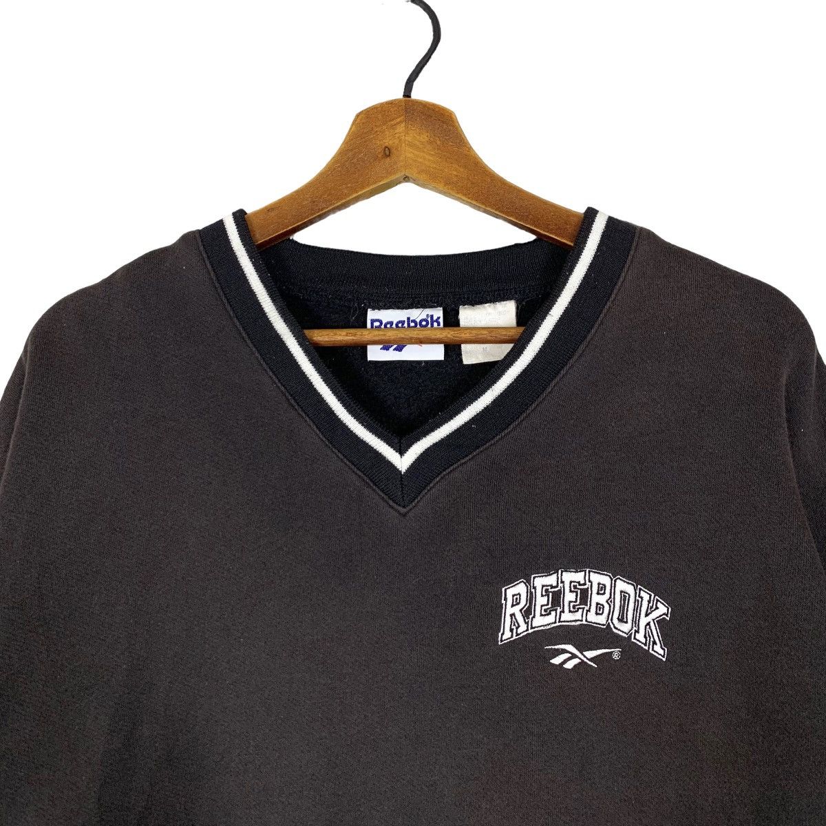 Vintage Reebok Streetwear Small Logo VNeck Sweatshirt Size L - 2