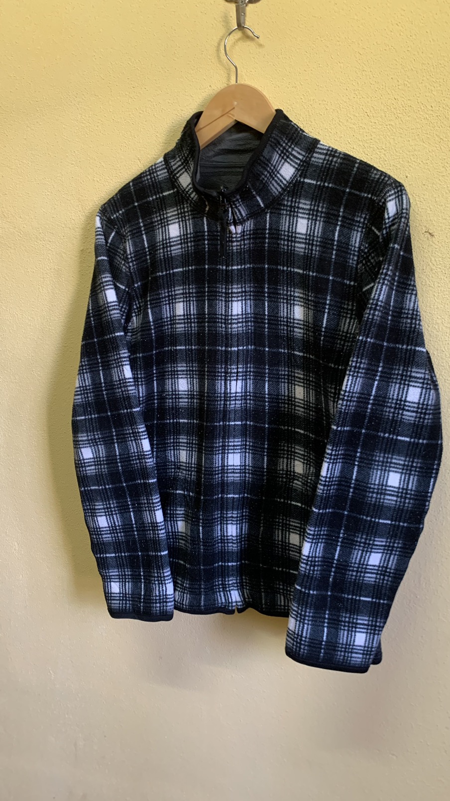 Uniqlo - UNIQLO REVERSIBLE SWEATER FLEECE TARTAN - 3