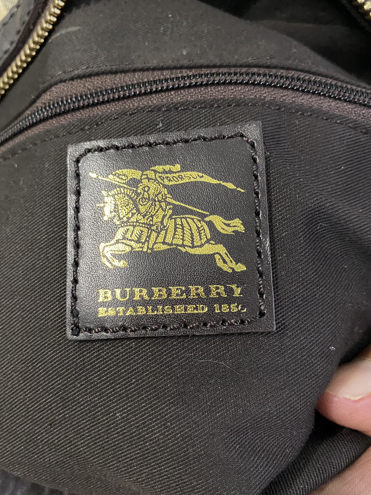 Vintage - Vintage Authentic BURBERRY Haymarket Check Shoulder Bag - 11