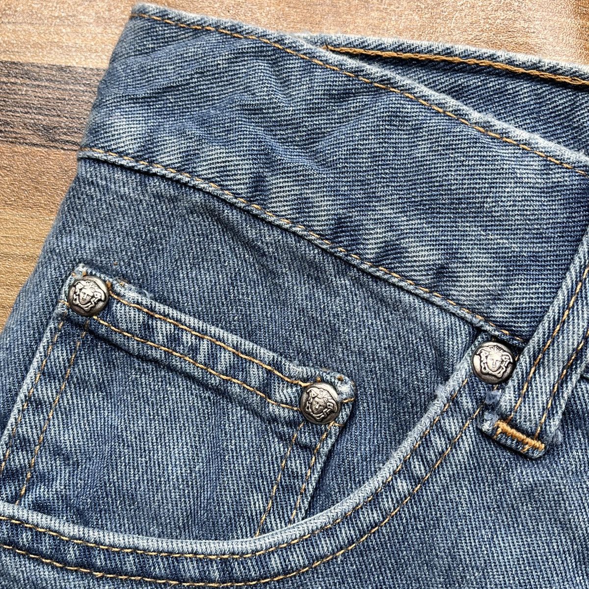 Vintage Versace Denim Jeans Made In Italy - 8
