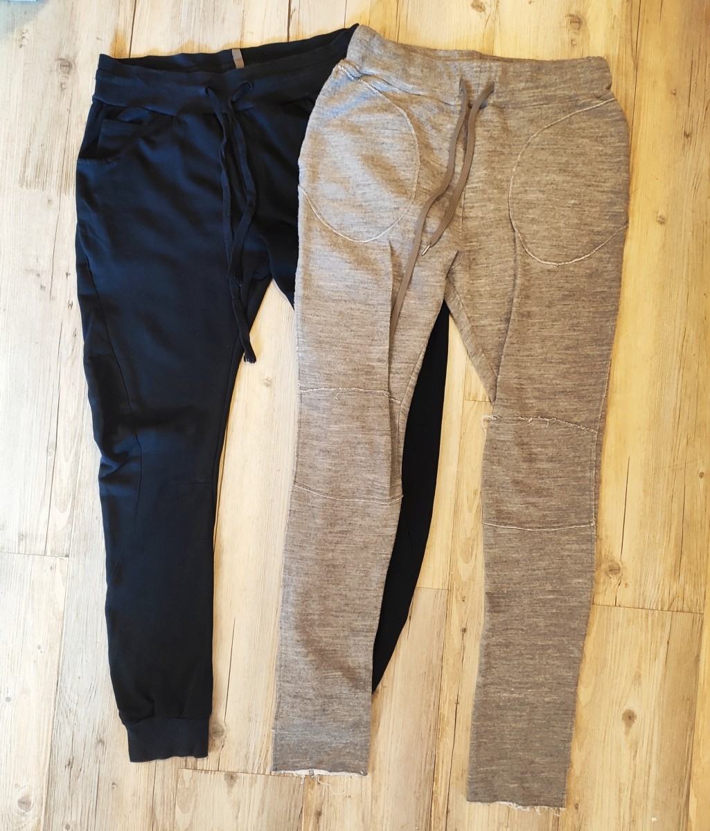 Kazuyuki Kumagai Attachment - 2 pairs of joggers - 1