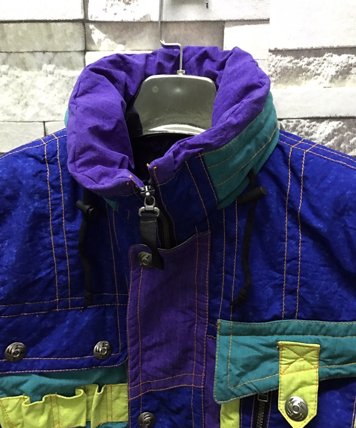 Vintage Sasquatch Multicolor Hooded Ski Jacket - 3