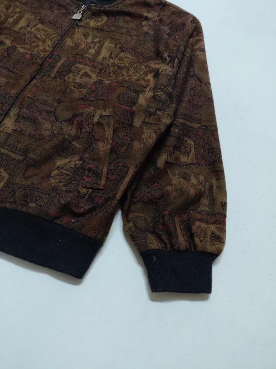 Art - Japan Outerwear Full-print Sweater - 3
