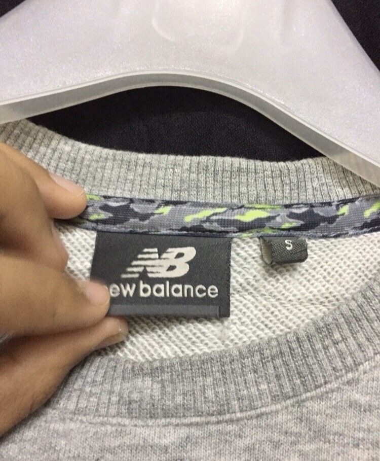 Vintage y2K New Balance Big Logo Sweatshirt - 3