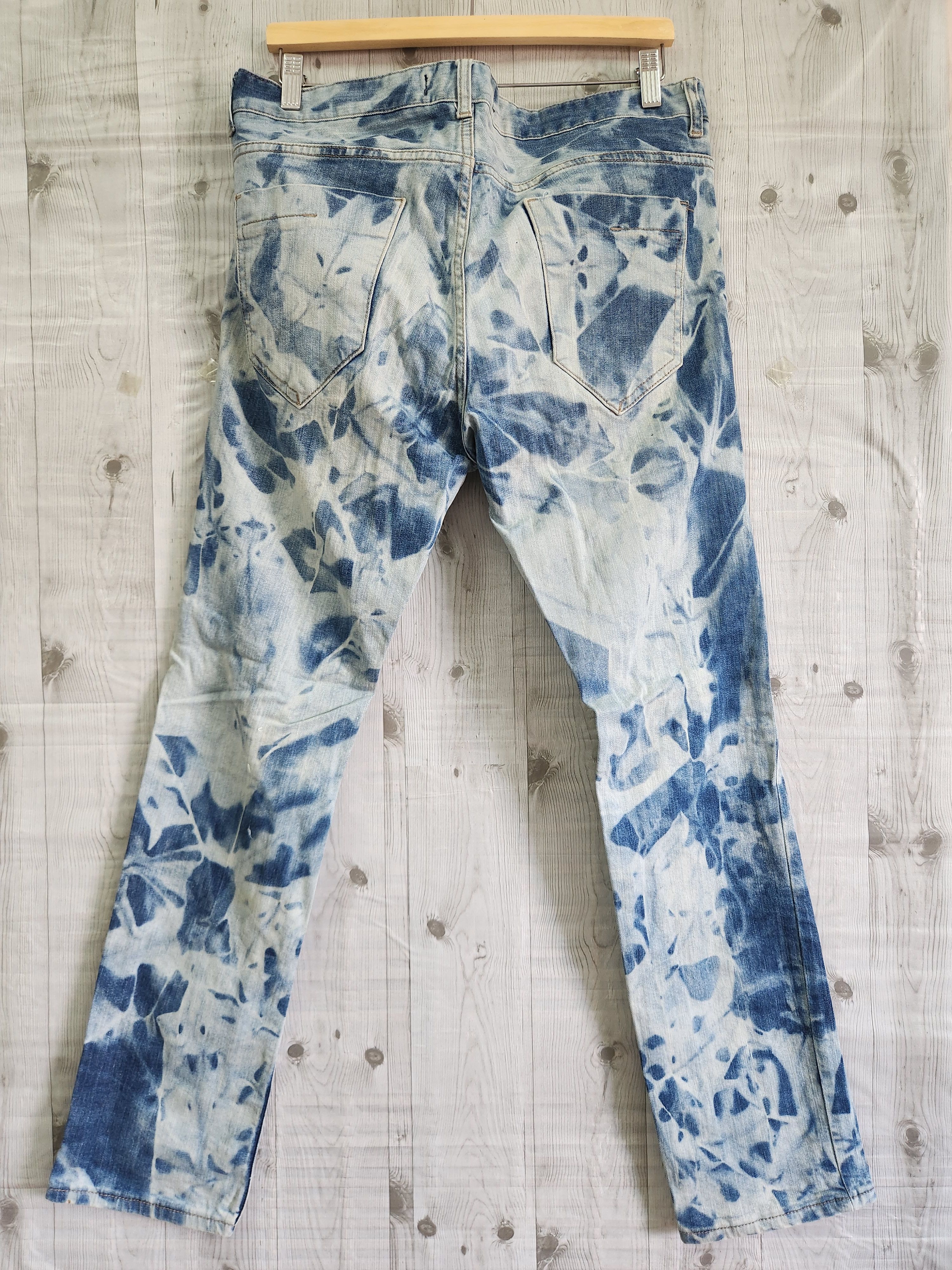 Distressed Denim - Acid Wash Distressed Japanese Denim LCW Jeans - 19