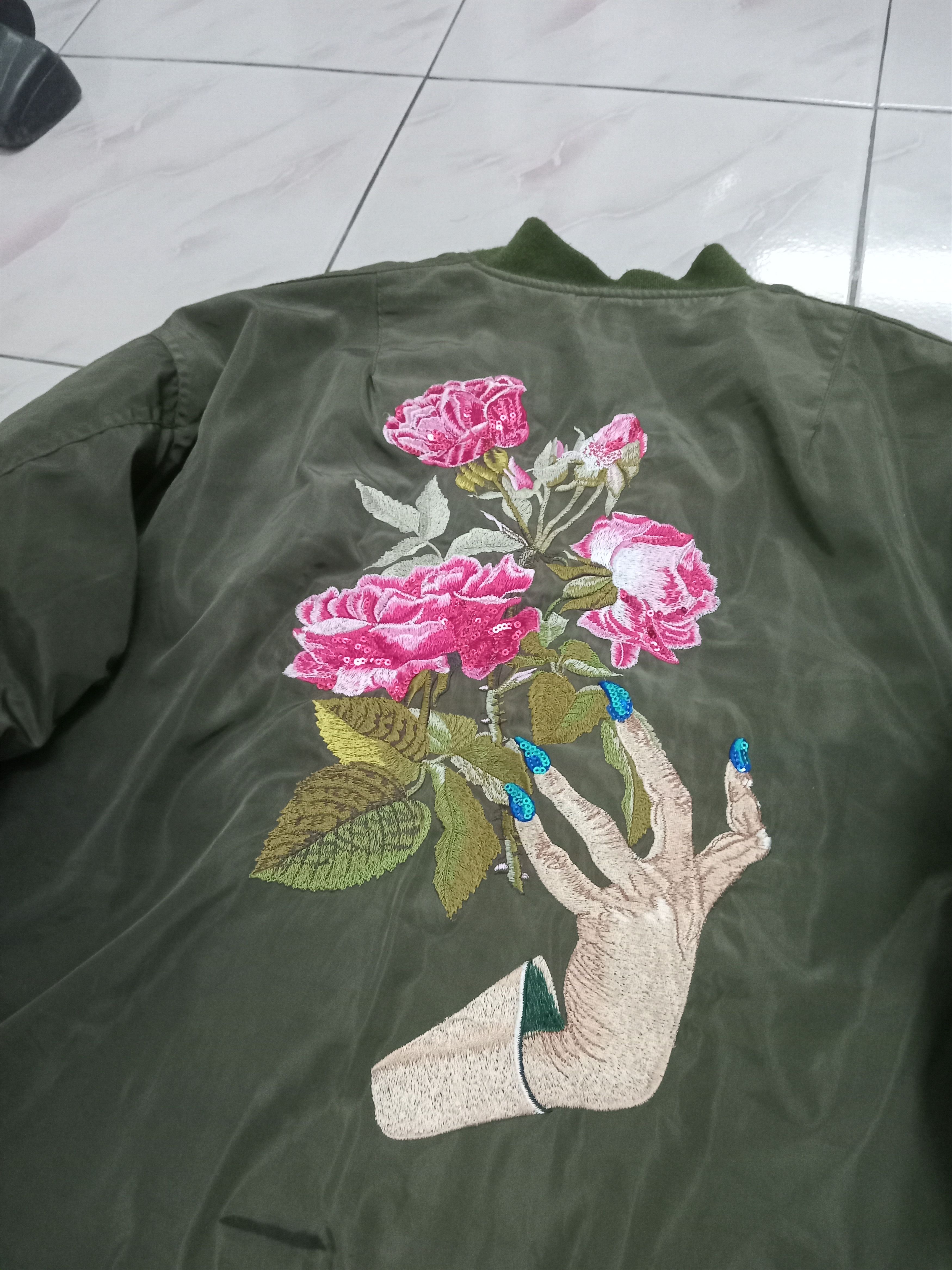 Undercover Jun Takahashi Ghost Hand Flower Bomber Jacket - 3