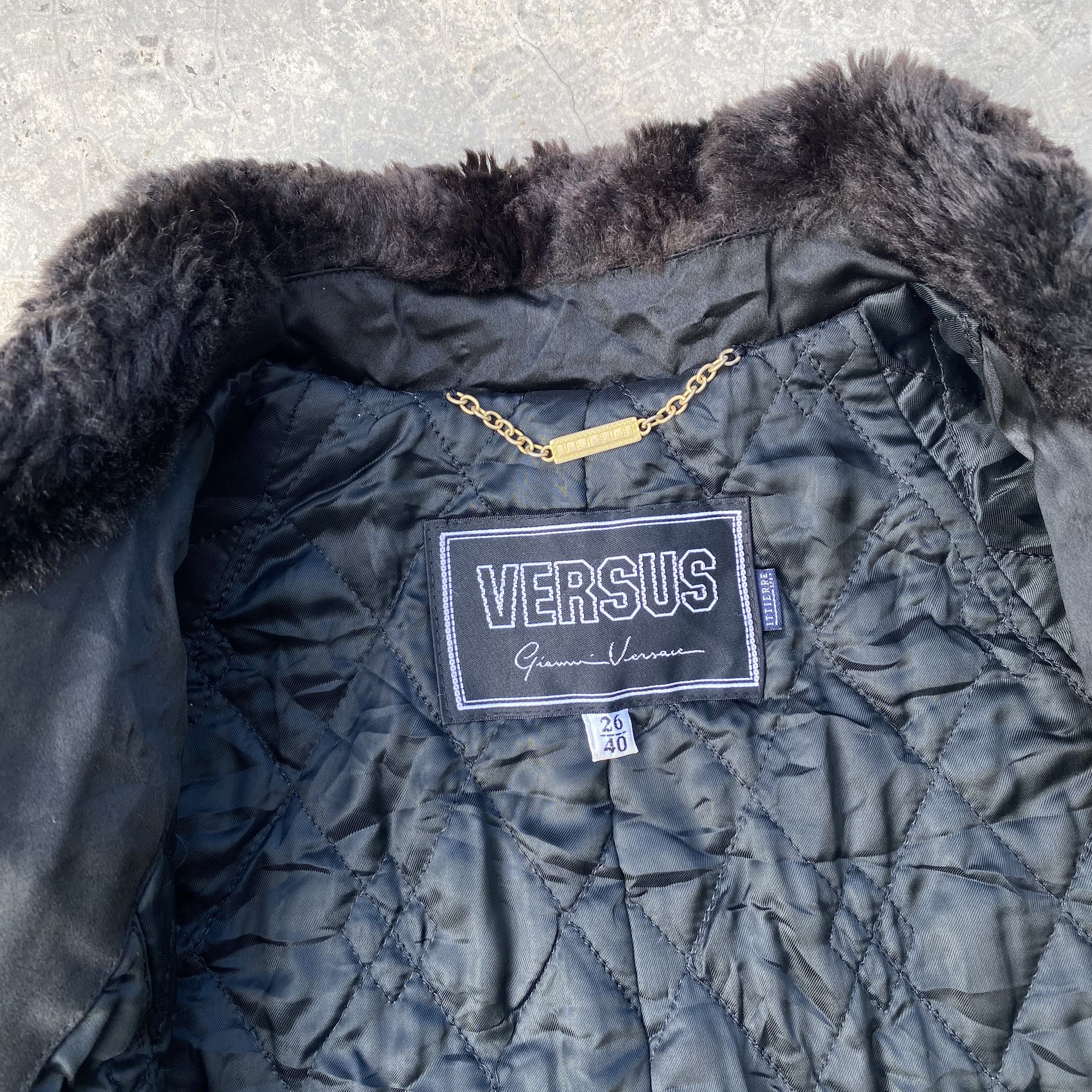 Versus GIANNI VERSACE Quilted Faux Fur Collar Coat Jacket - 9