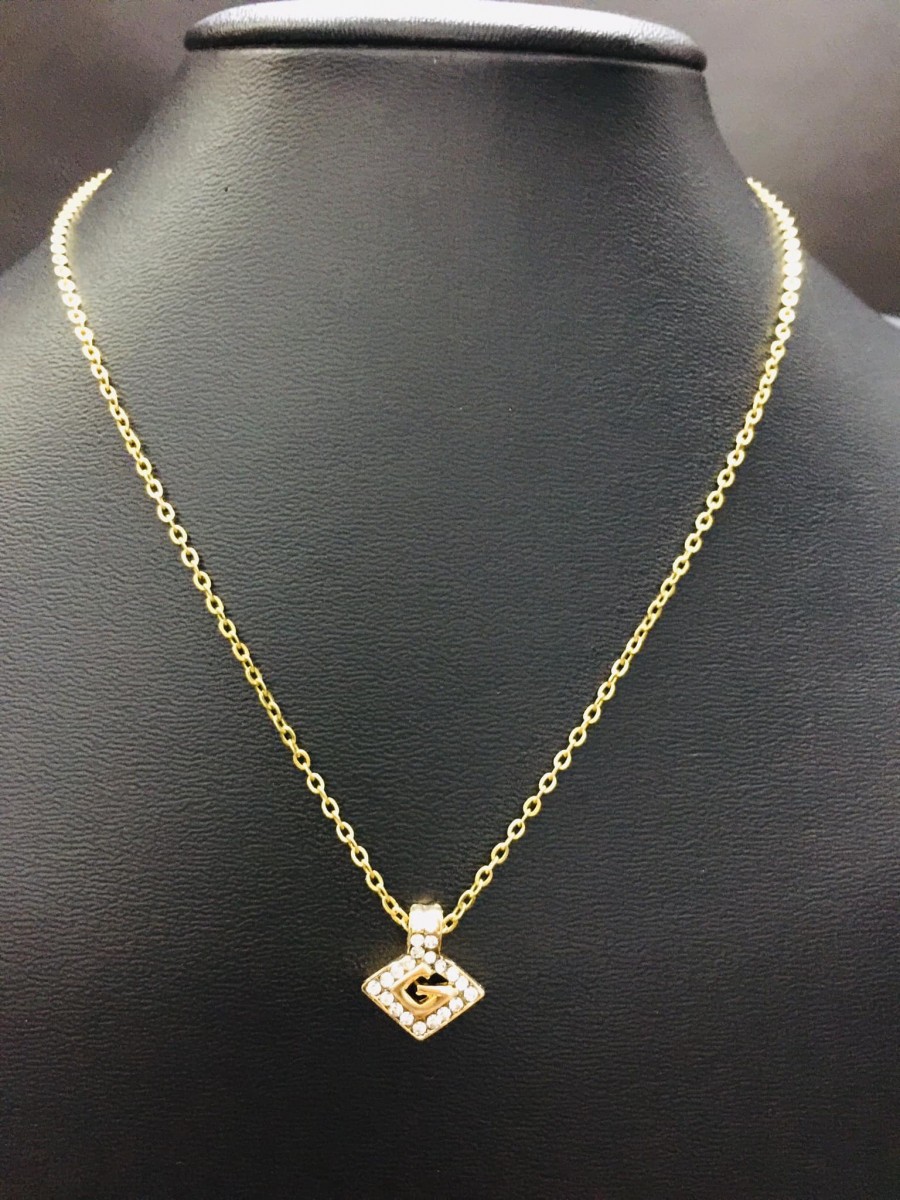 Quadrangle initial gold-plated pendant necklace - 2